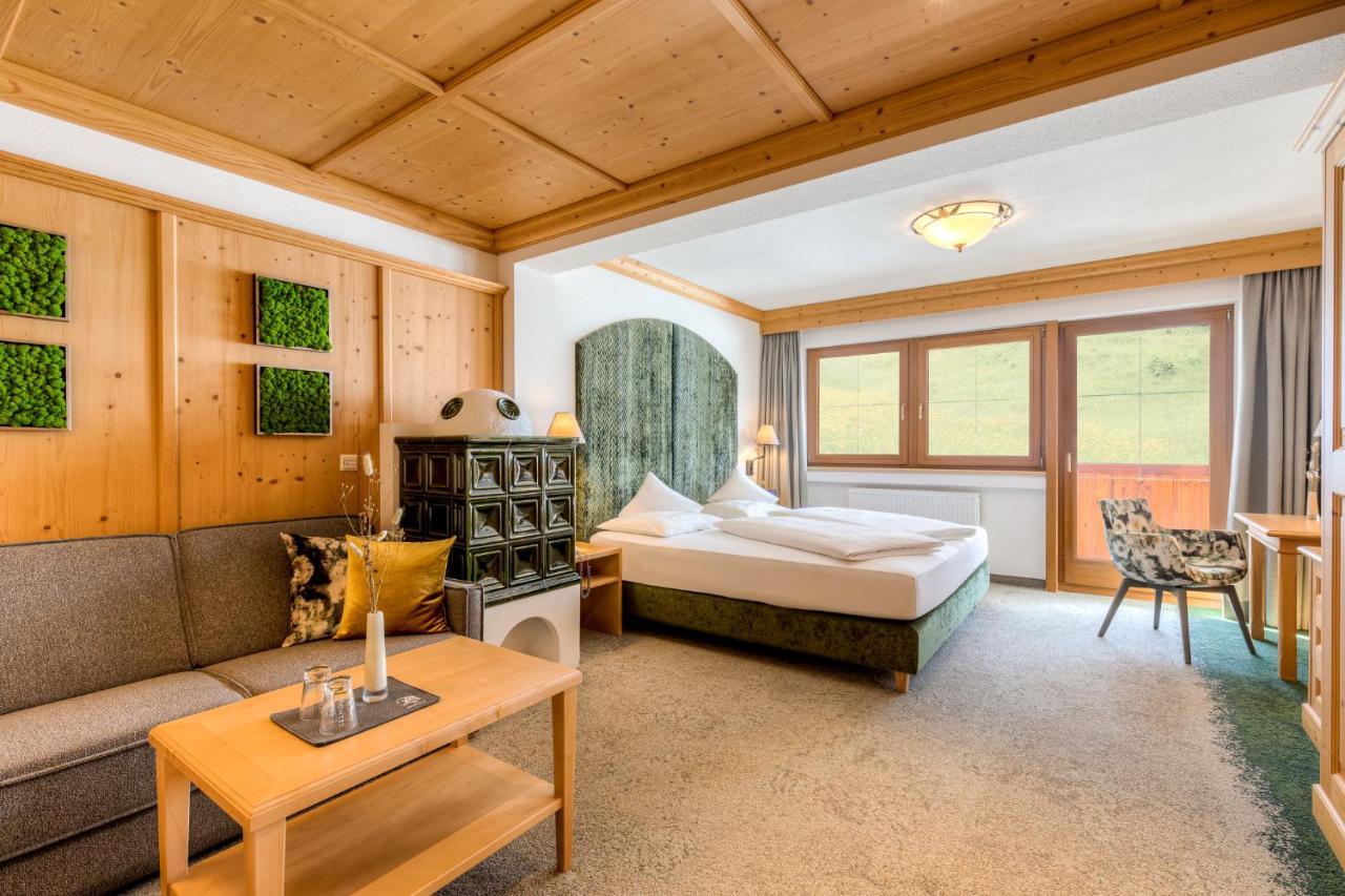 Hotel Alpenhof Тукс Екстериор снимка